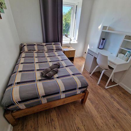 Cozy Double Bedroom In Zone 1-2 Central Лондон Екстериор снимка