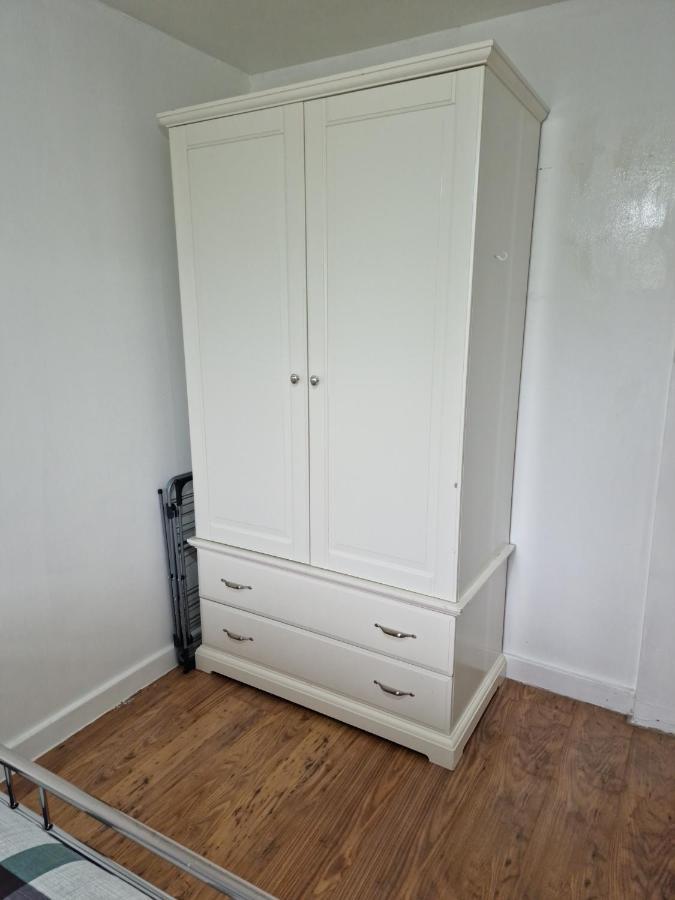 Cozy Double Bedroom In Zone 1-2 Central Лондон Екстериор снимка